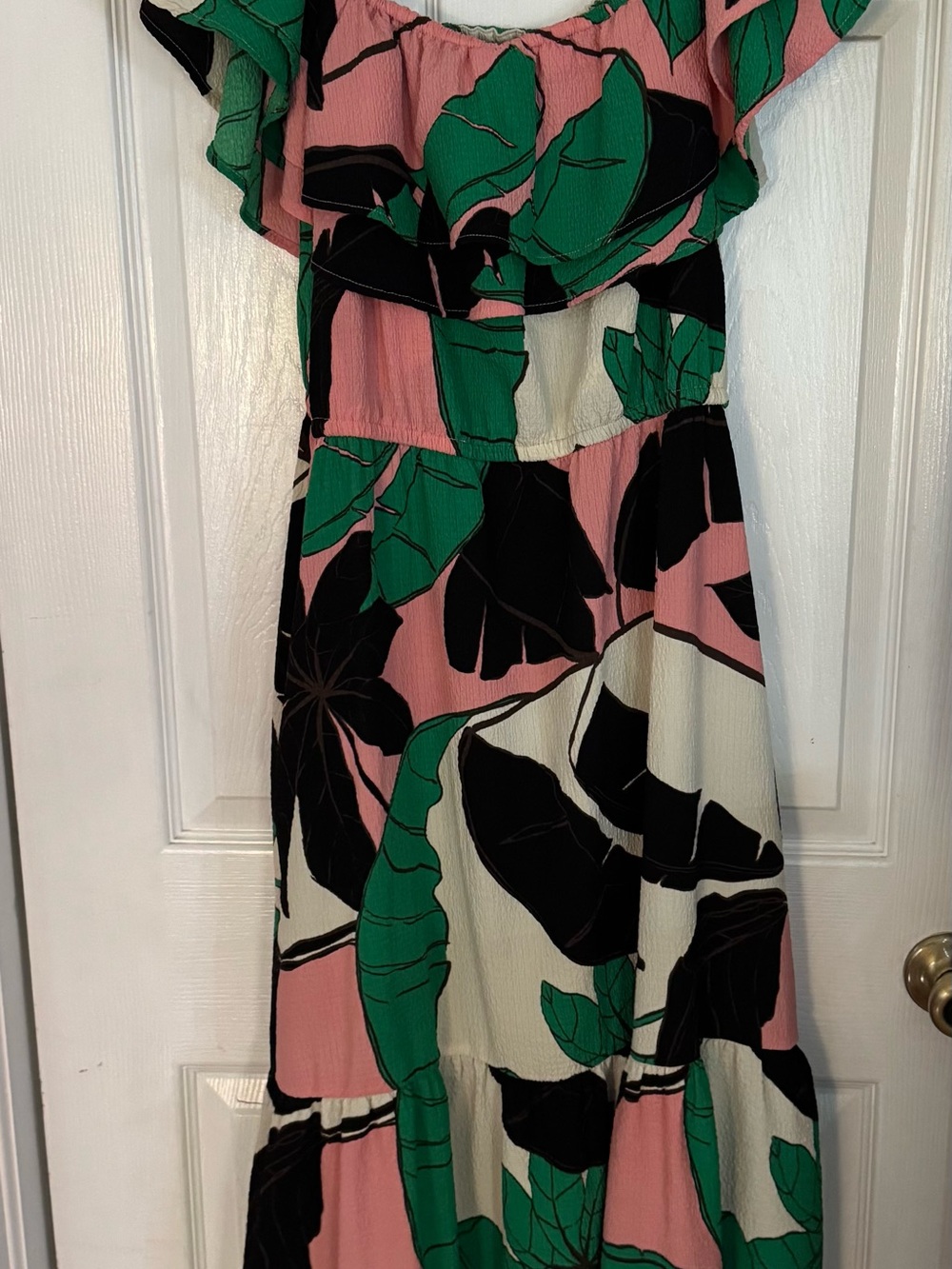 sofia by sofia vergara Pink, Green & Black Tropical Print Maxi Dress